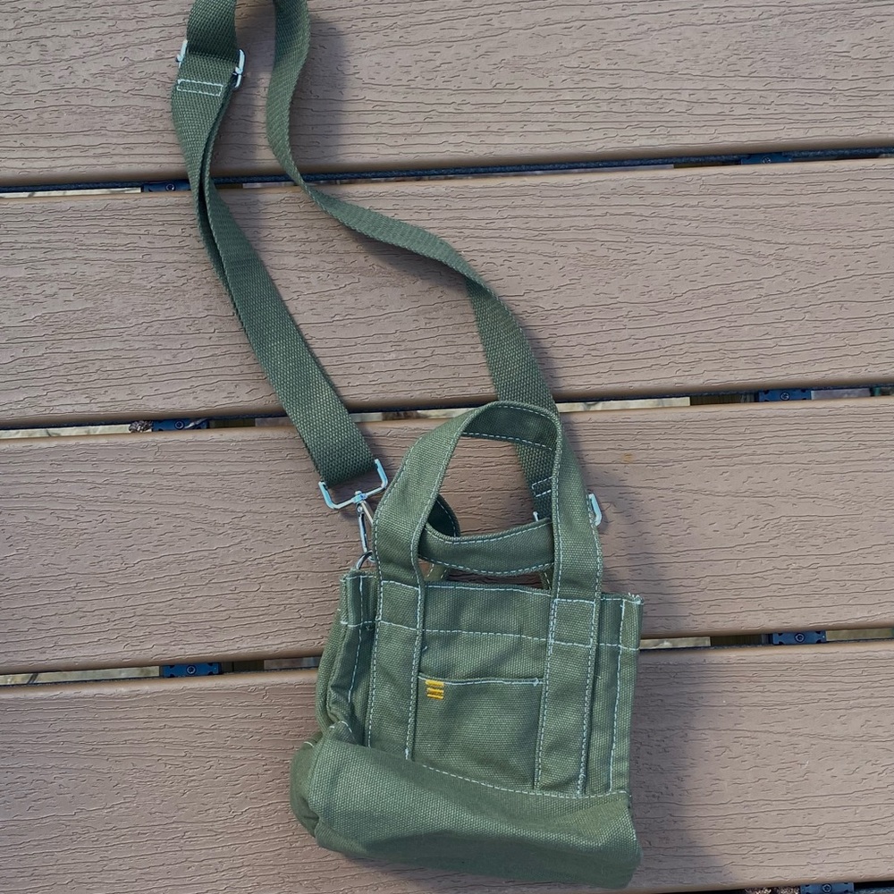 Cross body bag